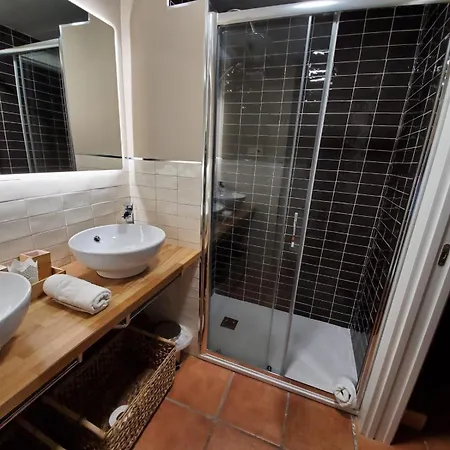 Apartment Holidays Primavera 2 Bedroom & Parking Sierra Nevada