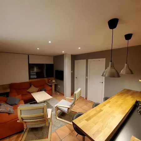 Apartment Holidays Primavera 2 Bedroom & Parking