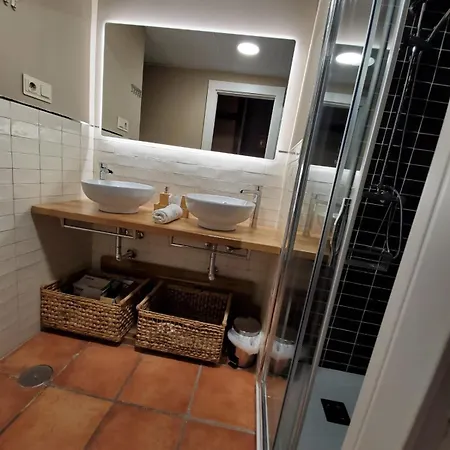 Apartment Holidays Primavera 2 Bedroom & Parking Sierra Nevada